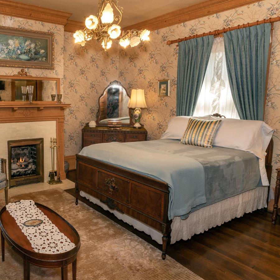 South Broadway Manor B&B - Near Fallingwater, Ohiopyle State Park, Hiking & Biking Trails Gap Scottdale Exterior foto